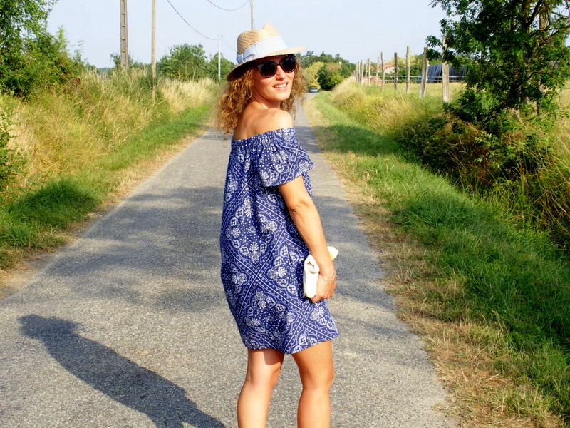 off shoulder dress robe bleu look estival sandales grècques lace up sandals blog mode toulouse